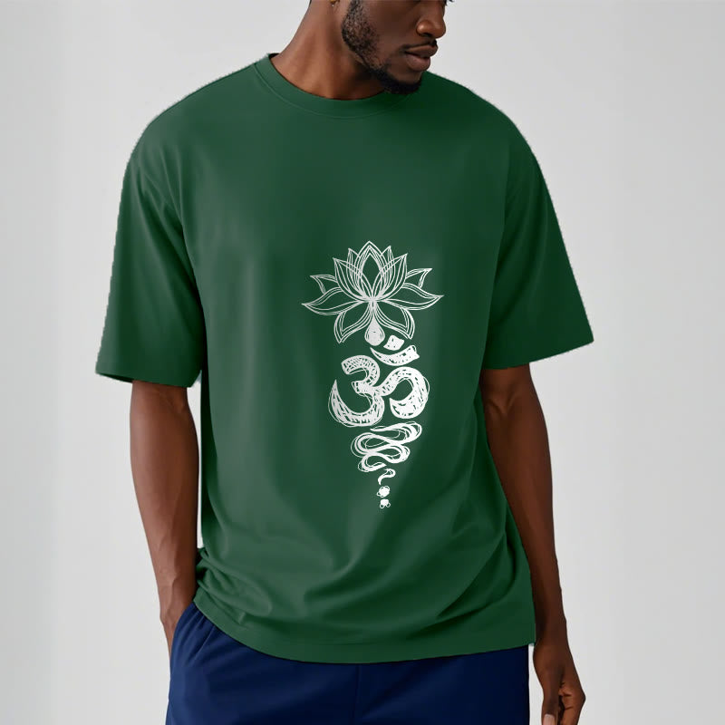 T-shirt en coton avec motif de fleurs de lotus et Buddha Stones Om sanskrit - image 2