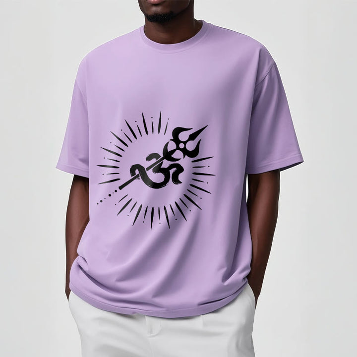 T-shirt décontracté en coton avec motif de Buddha Stones et symbole Om, trident et lignes rayonnantes - image 18