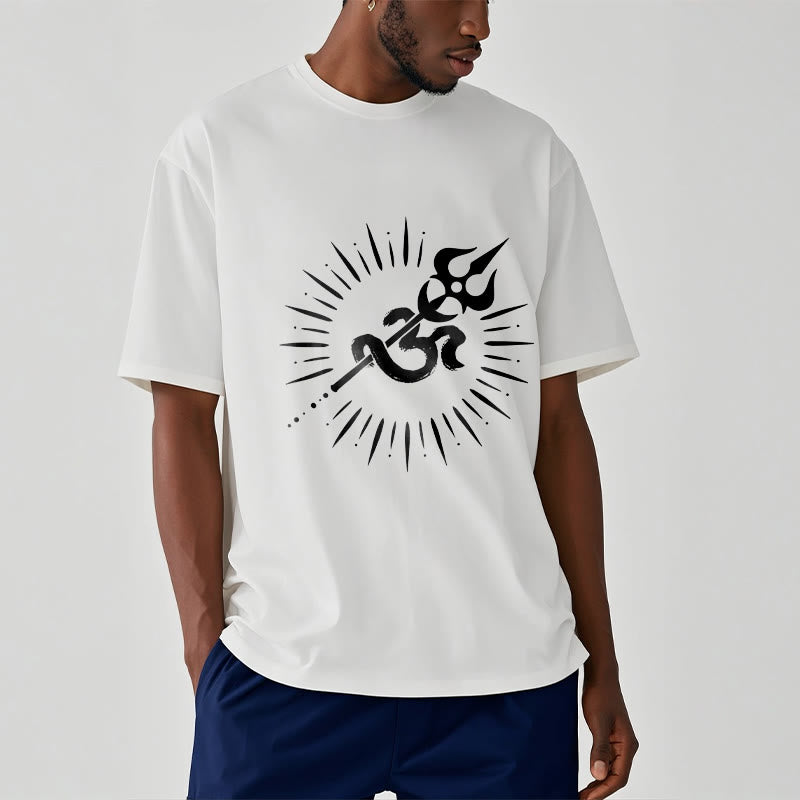 T-shirt décontracté en coton avec motif de Buddha Stones et symbole Om, trident et lignes rayonnantes - image 7