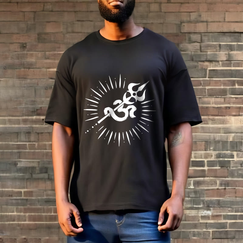 T-shirt décontracté en coton avec motif de Buddha Stones et symbole Om, trident et lignes rayonnantes - image 3