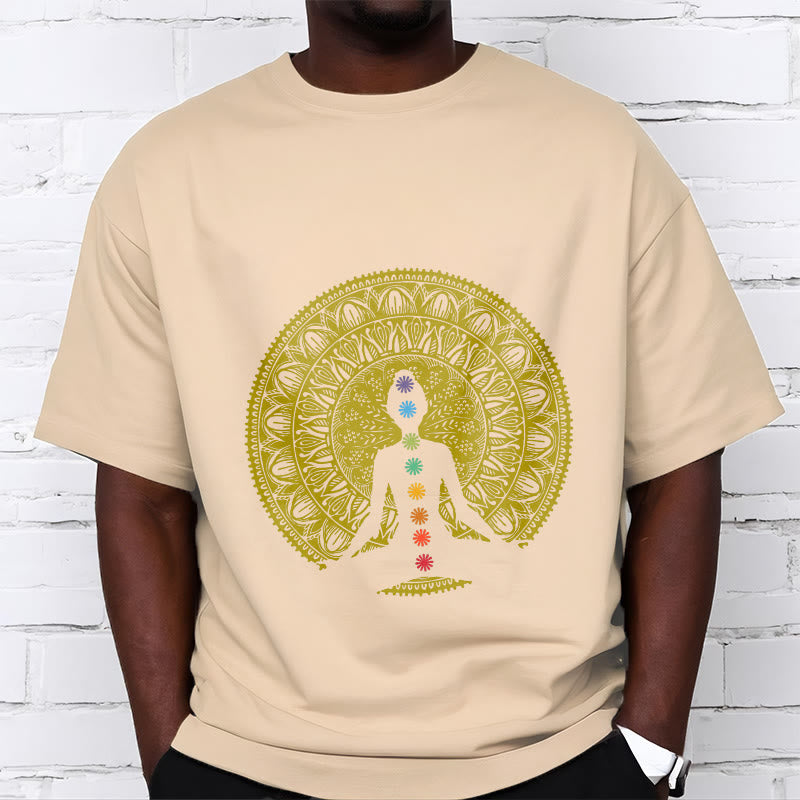 T-shirt décontracté en coton avec motifs de Buddha Stones et de chakras colorés et dorés - image 10
