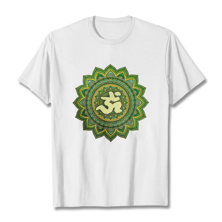 T-shirt décontracté en coton avec motif de symbole Om et mandala vert Buddha Stones - Blanc - 2XL - image 1
