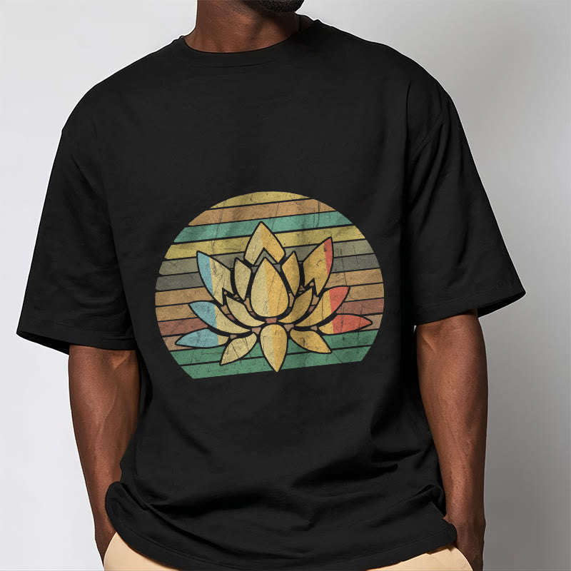 T-shirt décontracté en coton à rayures rétro avec motif de fleurs de lotus et Buddha Stones - image 2