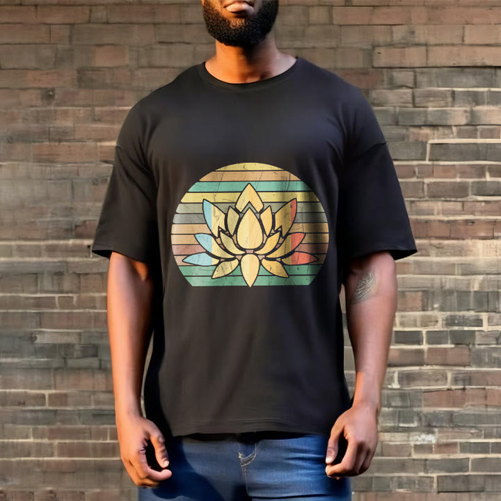 T-shirt décontracté en coton à rayures rétro avec motif de fleurs de lotus et Buddha Stones - image 3