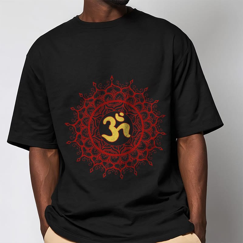 T-shirt décontracté en coton avec motif de symbole Om et mandala rouge Buddha Stones - image 1