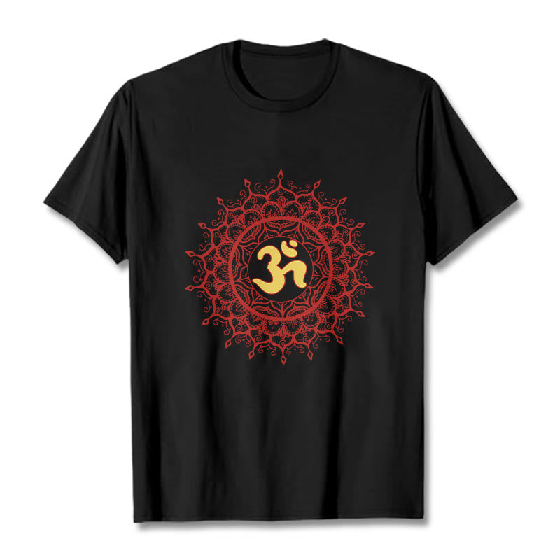 T-shirt décontracté en coton avec motif de symbole Om et mandala rouge Buddha Stones - Noir - 2XL - image 0