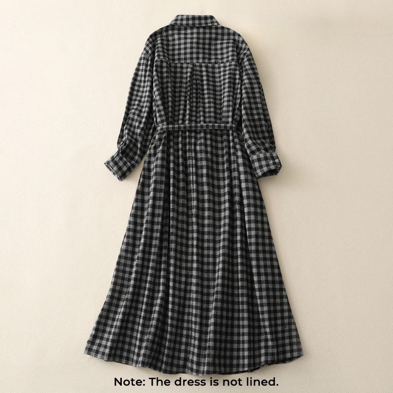 Robe mi-longue noire en coton et lin à carreaux, à lacets et à revers, avec poches - image 2