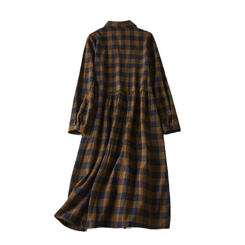 Robe mi-longue à carreaux contrastés et boutons en coton et lin, manches longues, avec poches - image 11