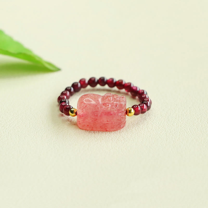 Bague de protection Pixiu en quartz fraise et pierres de Buddha Stones - Perle de grenat (réglable) - image 1