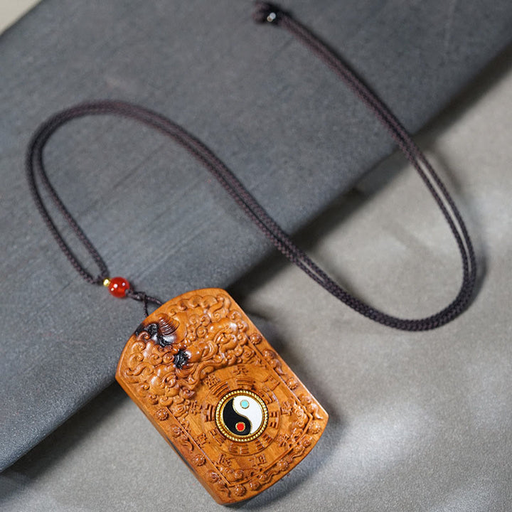 Collier pendentif de protection Bagua en bois de jujubier frappé par la foudre et pierres de Buddha Stones - Bois de jujubier frappé par la foudre - image 1