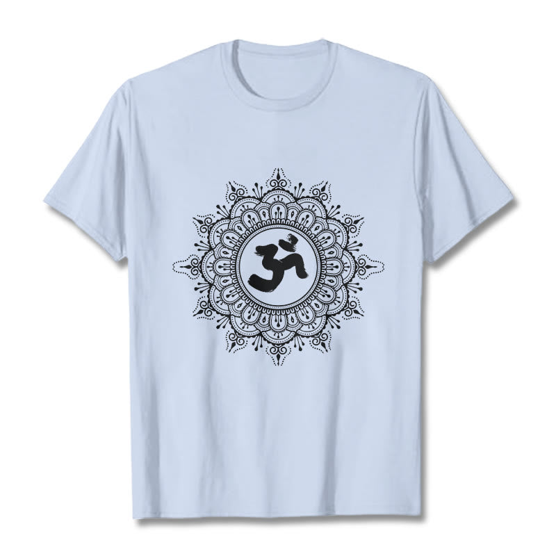 T-shirt en coton avec motif de symboles Om et mandala symétriques et Buddha Stones - Cyan clair - 2XL - image 19