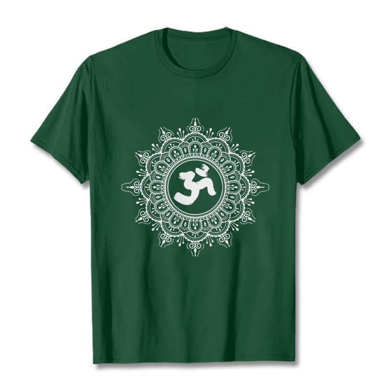 T-shirt en coton avec motif de symboles Om et mandala symétriques et Buddha Stones - Forêt Verte - 2XL - image 1
