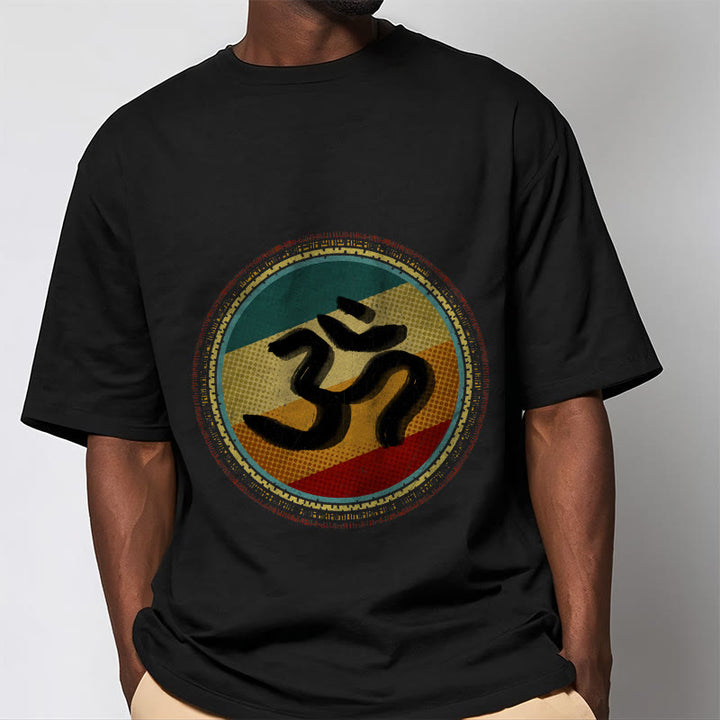 T-shirt en coton avec motif mandala circulaire simple et coloré représentant des Buddha Stones et le symbole Om - image 6