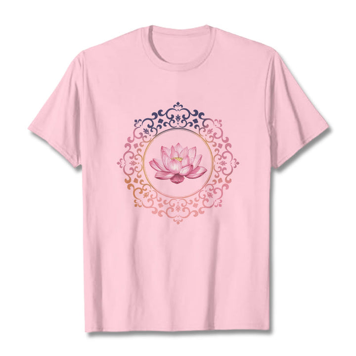 T-shirt en coton à motif de lotus rose et mandala avec Buddha Stones - Rose clair - 2XL - image 12