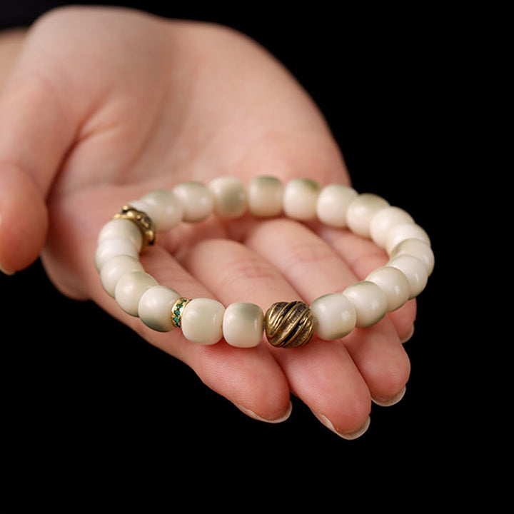 Bracelet de sagesse Garuda en cuivre martelé et graines de Bodhi en Buddha Stones - image 7