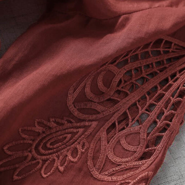 Robe mi-longue à manches bouffantes et cordon de serrage avec broderies de Buddha Stones et poches - image 18