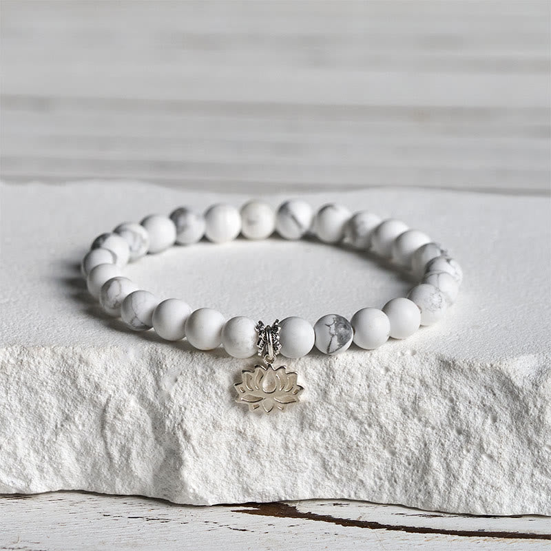 Bracelet de richesse en argent sterling 925 avec Buddha Stones et motif lotus, turquoise blanche naturelle - 20 cm - 6 mm - image 0