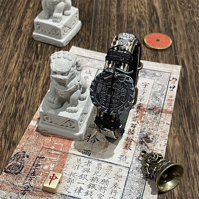 Bracelet de montre en cuir avec Buddha Stones, dragon, Pixiu, fantômes de la montagne, dépensez de l'argent, porte-bonheur  - Les fantômes de la montagne dépensent de l'argent et un dragon (tour de poignet : 15-18 cm) - image 0