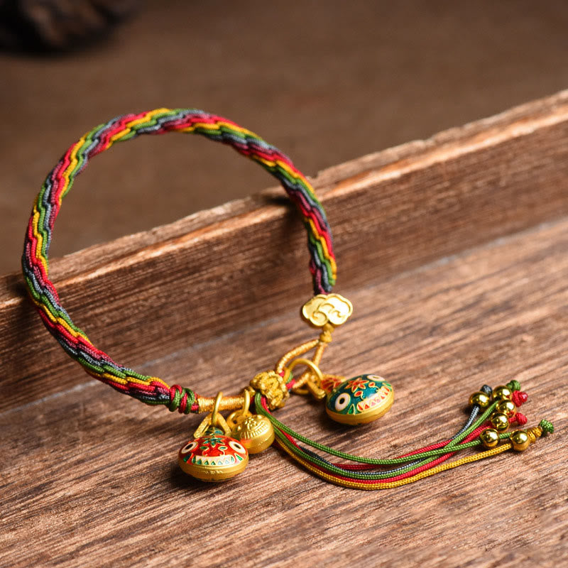 Bracelet tressé coloré en or tibétain avec Buddha Stones et famille de bêtes avaleuses - Famille de bêtes avaleuses d'or (tour de poignet : 15-23 cm) - image 0