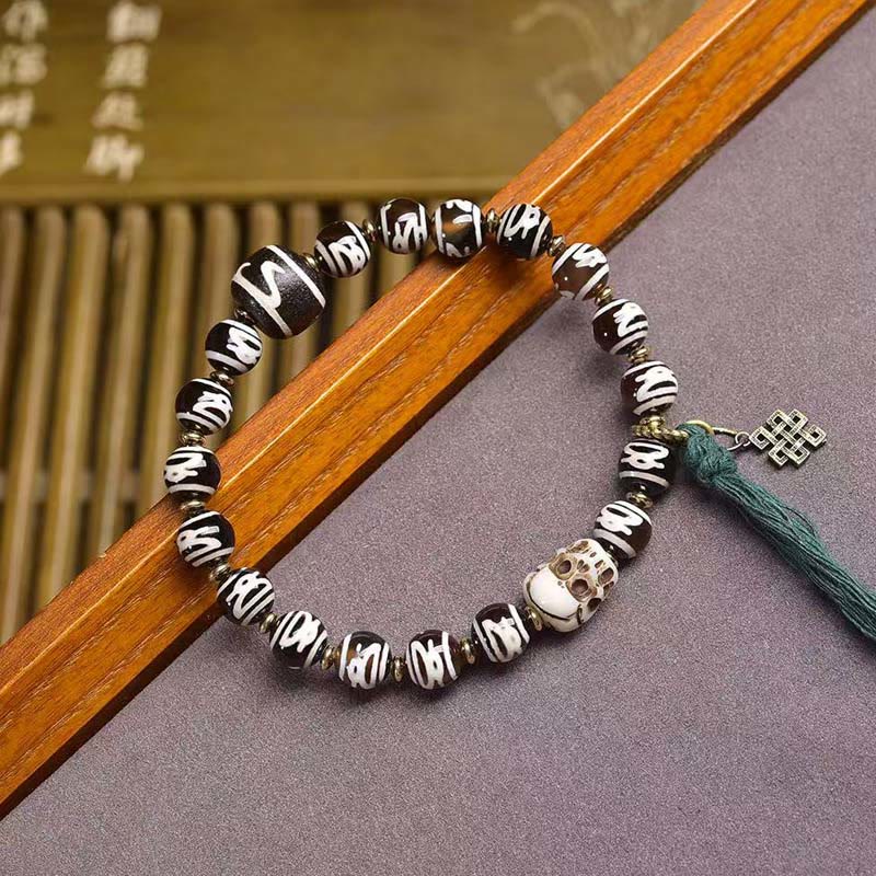 Bracelet de richesse en perles dzi tibétaines en Buddha Stones , tête de mort, Seigneur de la forêt des cadavres - image 1