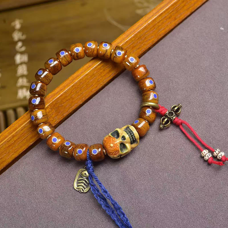 Bracelet en Buddha Stones, Seigneur de la forêt des cadavres, éloigne les mauvais esprits - Crâne (circonférence du poignet : 16-17 cm) - image 0