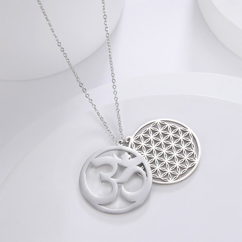 Collier pendentif en acier inoxydable avec Buddha Stones et symbole Om, motif floral creux - image 2