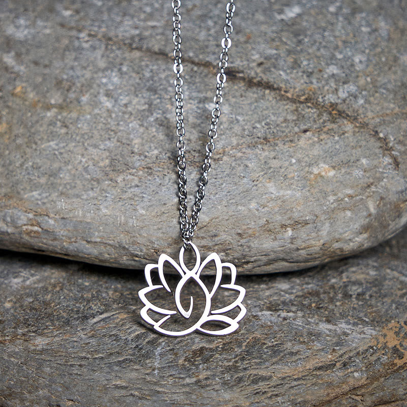 Collier pendentif en acier inoxydable avec Buddha Stones et lotus creux - image 1