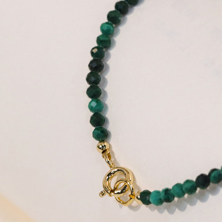 Bracelet anti-anxiété ultra-fin en perles de malachite naturelle de 3 mm de Buddha Stones - image 6