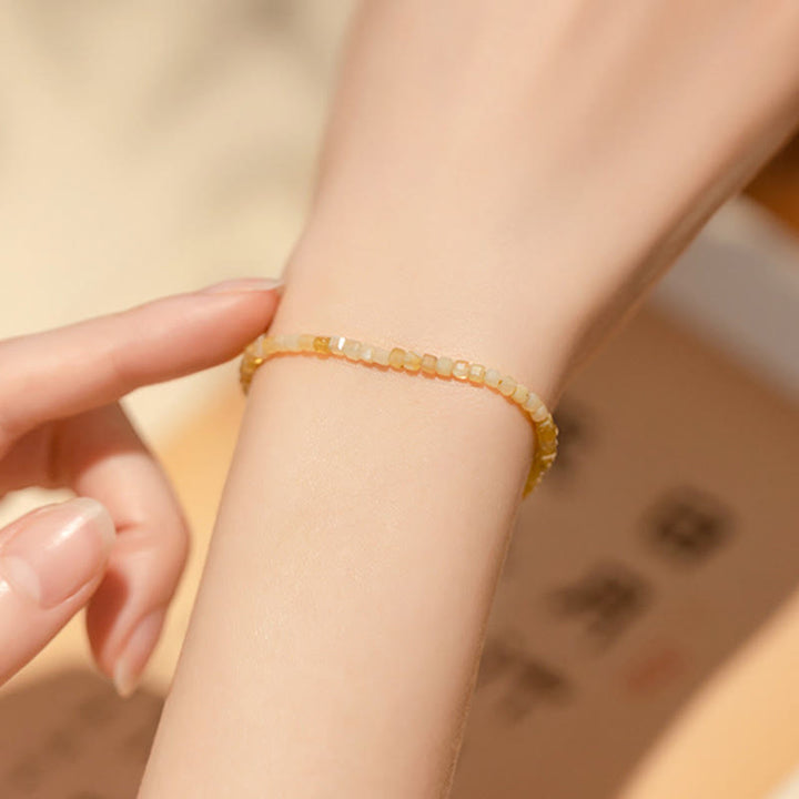 Bracelet de motivation ultra-fin en perles d'opale naturelle de 2 mm de Buddha Stones - image 4