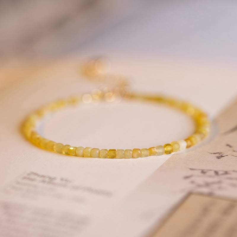 Bracelet de motivation ultra-fin en perles d'opale naturelle de 2 mm de Buddha Stones - image 1