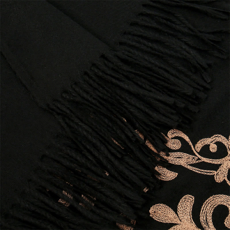 Écharpe châle douillette à pompons en forme de losange noir et doré avec Buddha Stones - image 3
