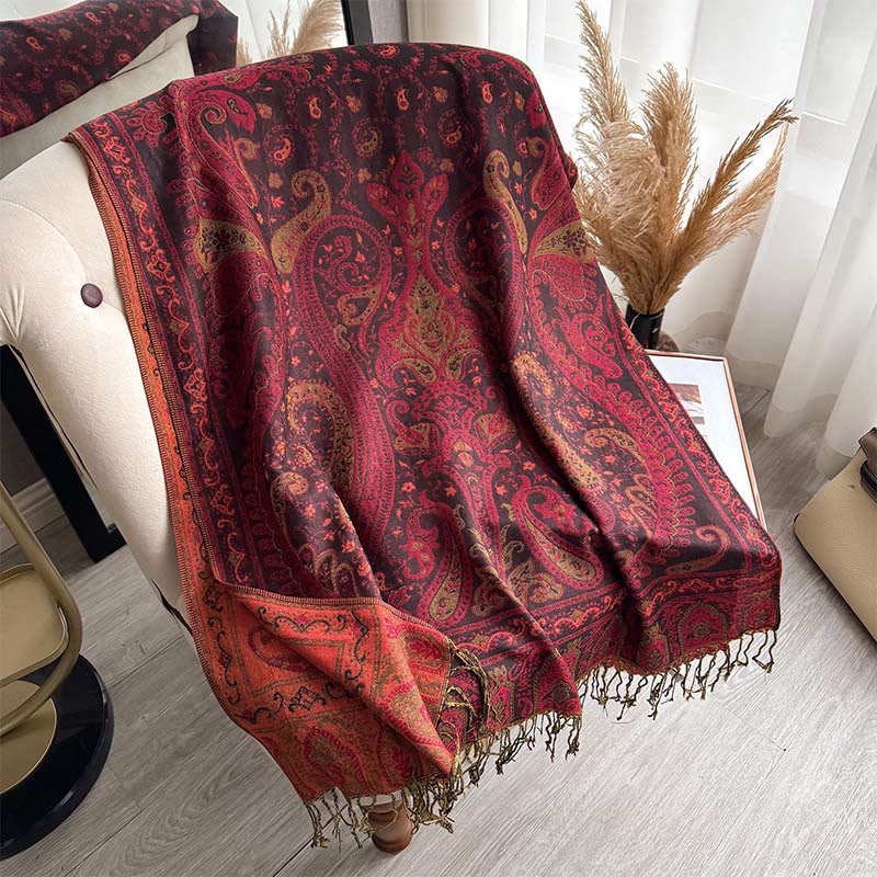 Écharpe-châle à motif floral cachemire printanier Buddha Stones avec pompons - Rouge foncé - 195 x 70 cm - image 4