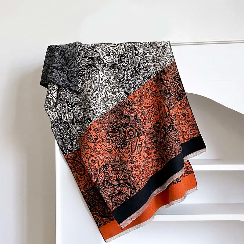 Écharpe châle douillette à pompons et motif cachemire assorti à la couleur de Buddha Stones pour l'hiver - Orange foncé - 185 x 65 cm - image 2