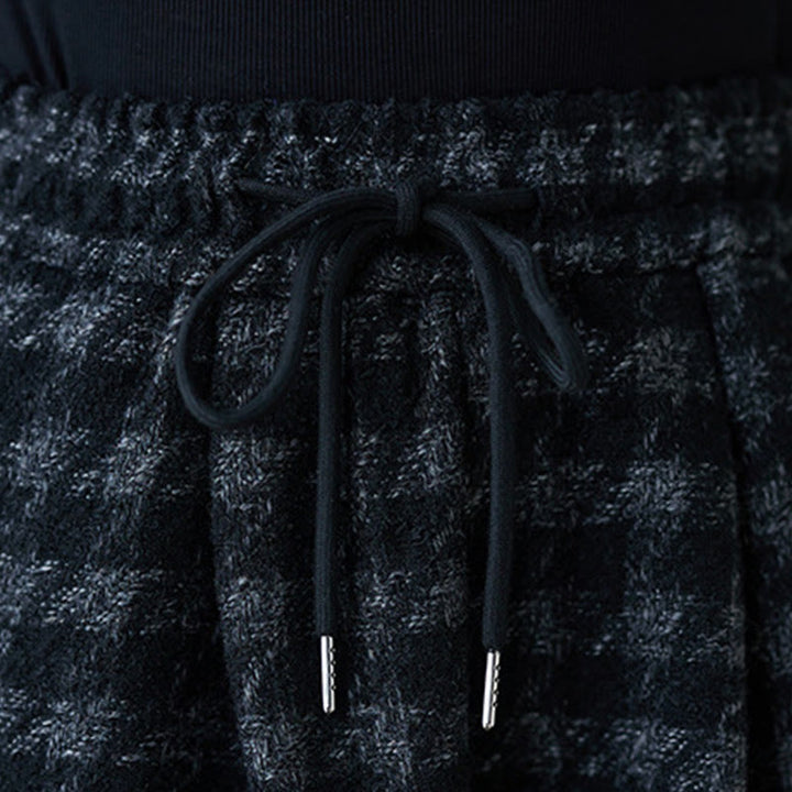 Pantalon d'hiver femme Buddha Stones , doublé polaire de coton, à carreaux noirs et gris, avec poches - image 6