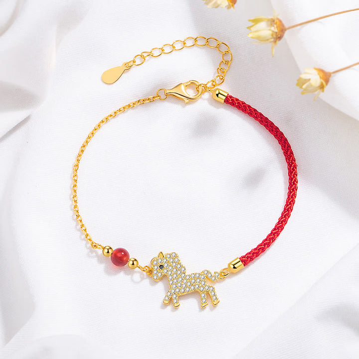 Bracelet tressé en argent Buddha Stones 925 plaqué or 18 carats avec breloque cheval et cordon rouge - Cheval (tour de poignet 14-18 cm) - image 0