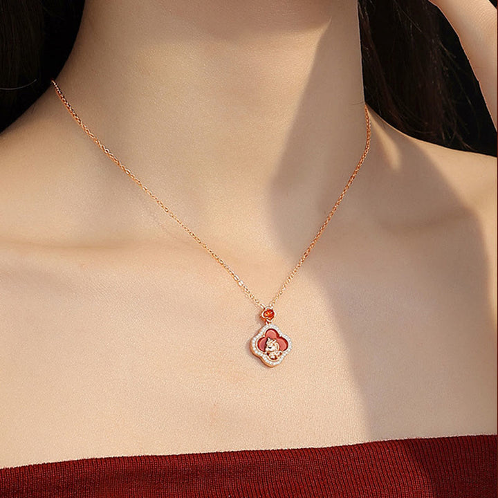 Buddha Stones pendentif calme en agate rouge avec breloque cheval en argent sterling 925 et trèfle à quatre feuilles - image 5