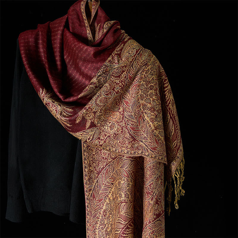 Écharpe douce à pompons avec motifs de fleurs et de longues feuilles de Buddha Stones - Rouge indien - 175 x 70 cm - image 12