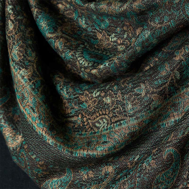 Écharpe-châle douillette à pompons, motif floral de noix de cajou vert printemps, rayures géométriques et Buddha Stones - image 4
