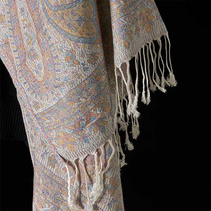 Écharpe confortable à pompons avec motif géométrique à rayures et pompons, motif Buddha Stones Spring, rose clair, beige, fleur de cajou - image 11