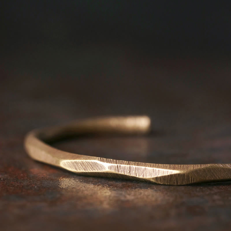 Bracelet ouvert en cuivre et laiton poli à la main avec Buddha Stones - image 3