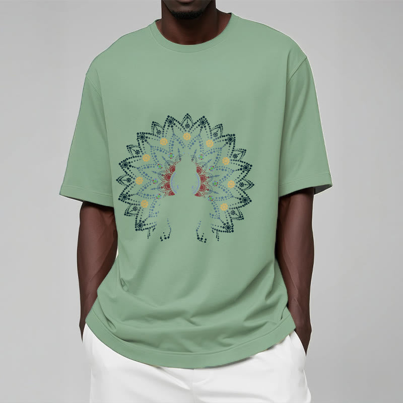 T-shirt à motif Bouddha serein assis Buddha Stones et mandala - image 5