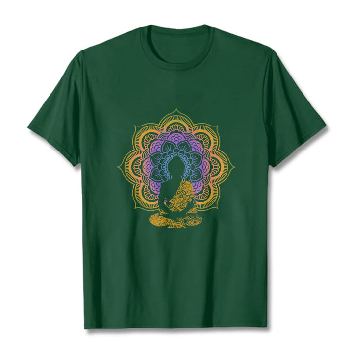 T-shirt à motif Bouddha assis multicolore avec Buddha Stones et fleurs mandala - Vert forêt - 2XL - image 12