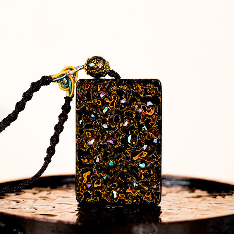 Collier pendentif de protection en bois de santal, laqué et orné de Buddha Stones, réalisé à la main. - image 13