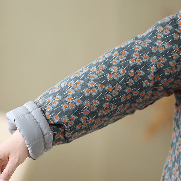 Veste d'hiver pour femme en coton épais à manches longues et poches, ornée de boutons grenouille et de fleurs, de Buddha Stones. - image 7