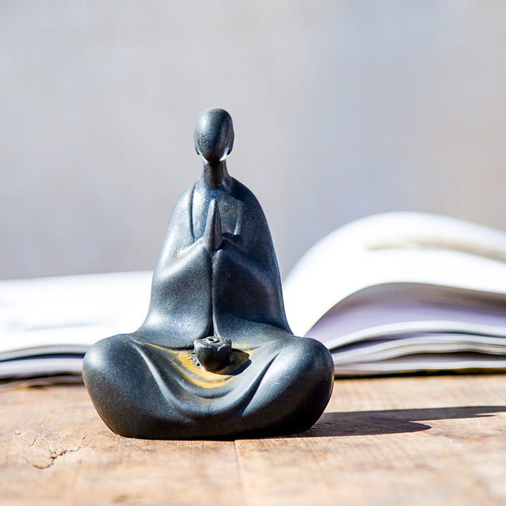 Statue de Buddha Stones, faite à la main, sans forme, en résine moulée rouillée et poudre de fer, 11,5 x 9 x 6,5 cm - image 1