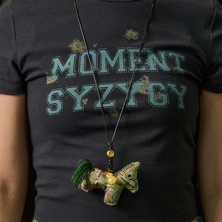 Buddha Stones Année du Cheval Shu Brocart de Soie Herbe Bouclée Motif Grenade Décoration Suspendue - image 5