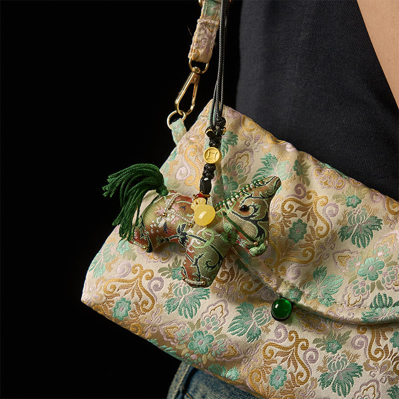 Buddha Stones Année du Cheval Shu Brocart de Soie Herbe Bouclée Motif Grenade Décoration Suspendue - image 4