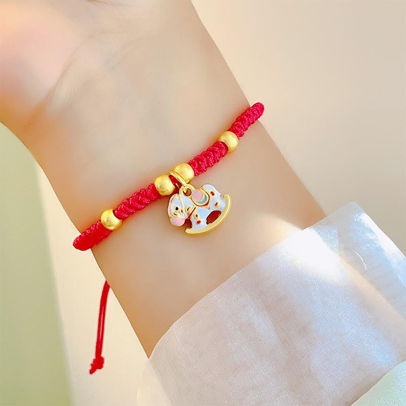 Bracelet ajustable en cuivre rouge avec Buddha Stones, petit bracelet porte-bonheur année du Cheval et cordon rouge. - Cheval blanc (Tour de poignet : 10-18 cm) - image 1