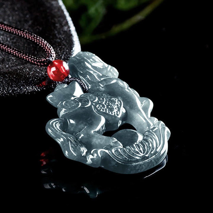 Collier pendentif en corde de jade de lingot de chance et de prospérité de l'année du cheval de Buddha Stones - image 3