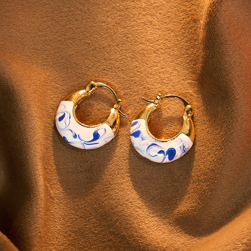 Boucles d'oreilles en forme de U en plaqué cuivre et émail doré 18 carats avec Buddha Stones - image 4